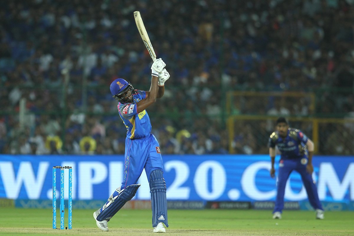 Twitter reacts to Mumbai Indians' yet another final over loss